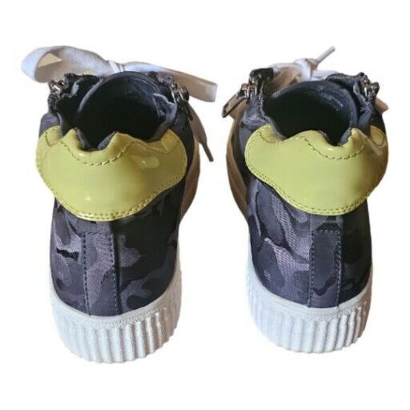 Steve Madden Women's SZ 8M Zade Grey Camo High Top Sneaker - Picture 5 of 8